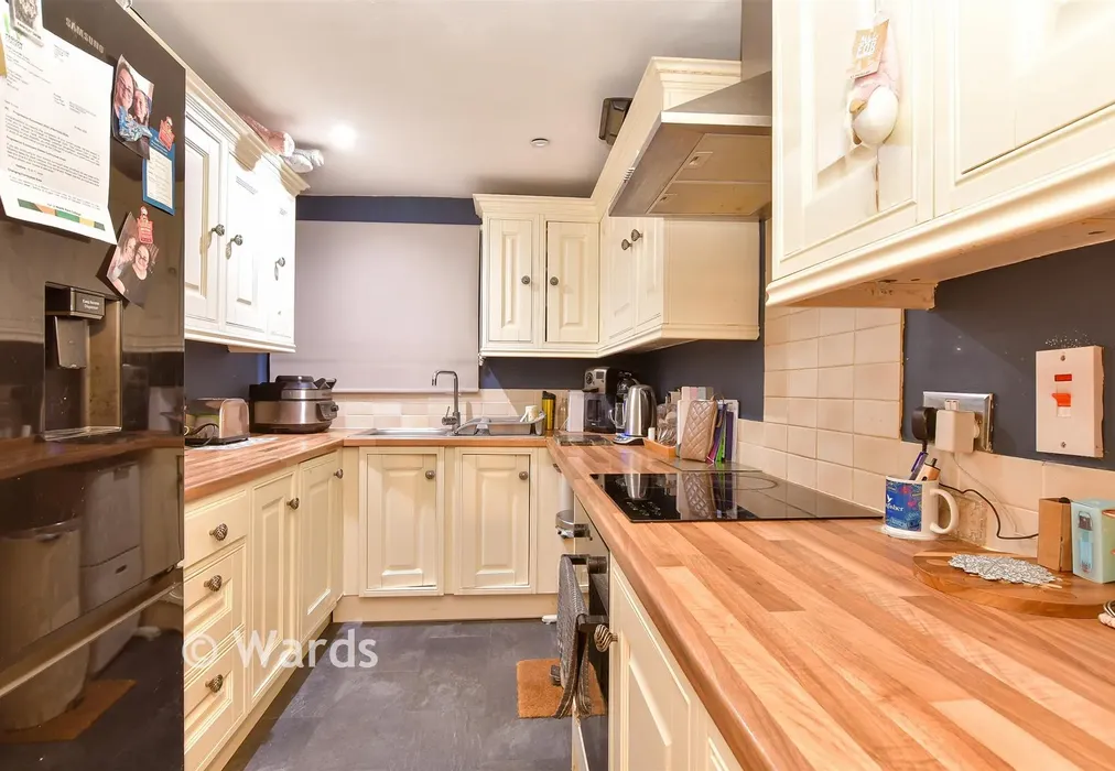 Kitchen - Hamwick Green, Lords Wood, Chatham, Kent - Wards of Kent