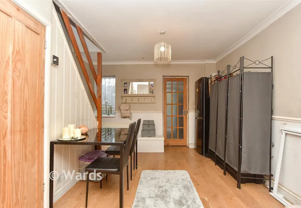 Lounge/Diner - West Street, Gillingham, Kent - Wards of Kent