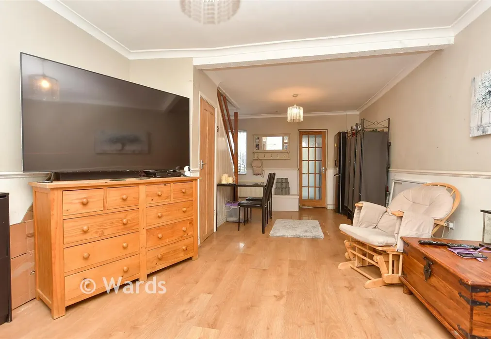 Lounge/Diner - West Street, Gillingham, Kent - Wards of Kent