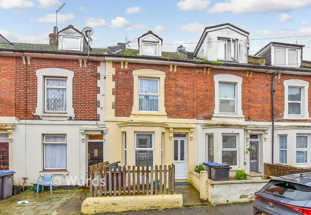 External Front Web.. - Wood Street, Dover, Kent - Wards of Kent