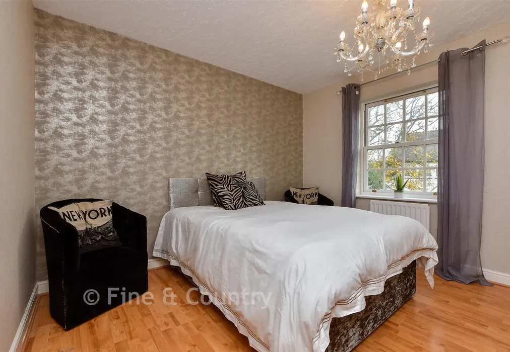 Bedroom 2 - The Spinney, Cliftonville, Margate, Kent - Wards of Kent