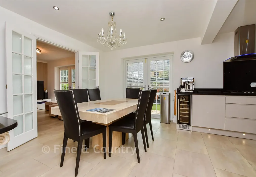 Kitchen/Diner - The Spinney, Cliftonville, Margate, Kent - Wards of Kent