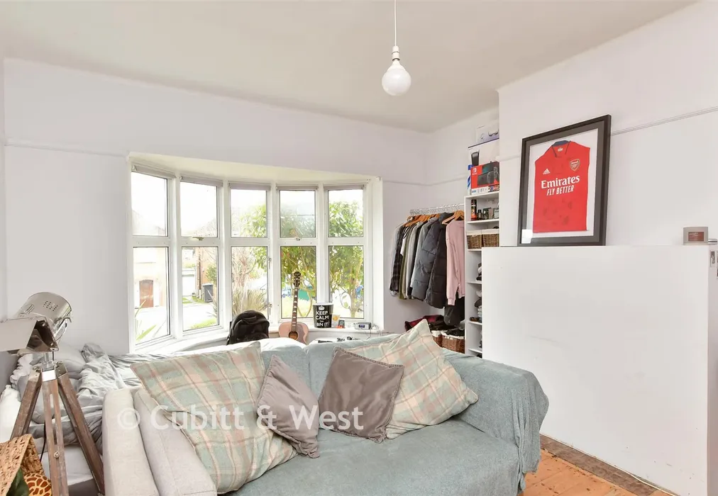 Sitting Room - Graham Avenue, Brighton, East Sussex - Wards of Kent