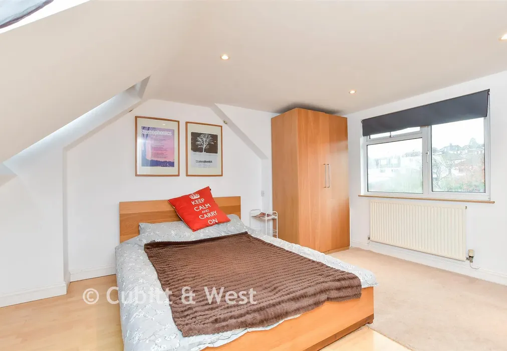 Kitchen / Dining Area - Graham Avenue, Brighton, East Sussex - Wards of Kent