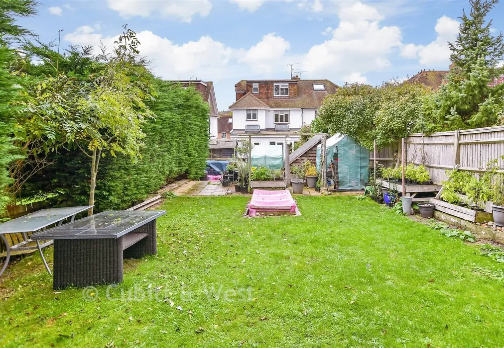 Rear Garden - Graham Avenue, Brighton, East Sussex - Wards of Kent