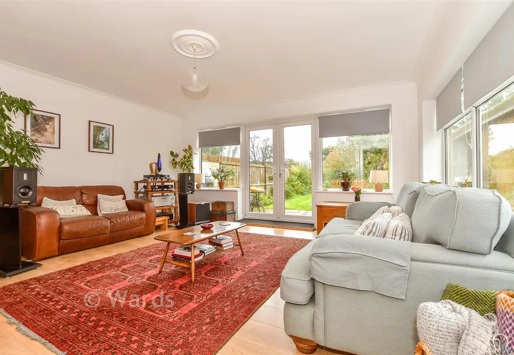 Family Room - Palmarsh Crescent, Hythe, Kent - Wards of Kent
