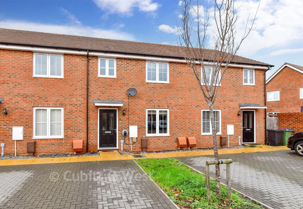 Front Brochure New - Legg Vale, Chichester, West Sussex - Wards of Kent