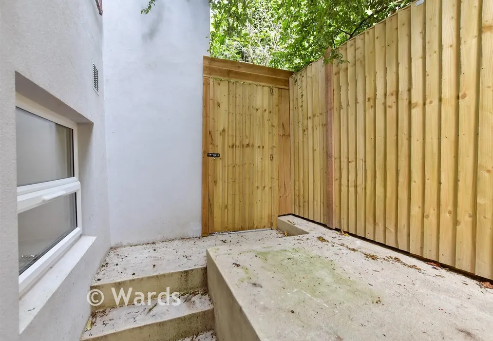 Rear Garden - Albion Place, Hythe, Kent - Wards of Kent