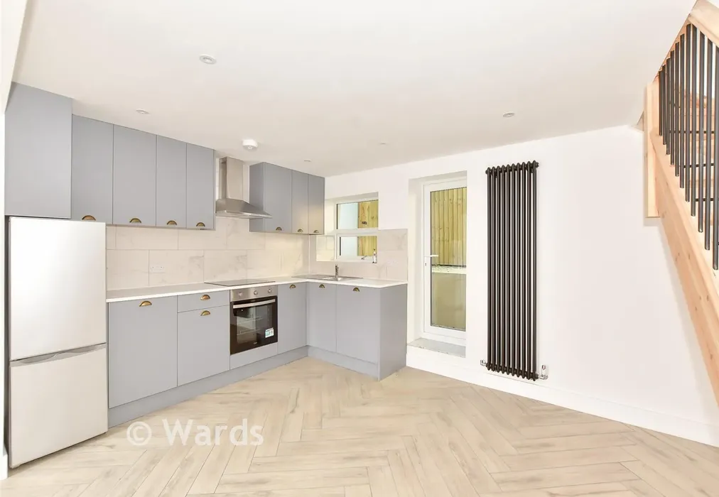 Kitchen/Diner - Albion Place, Hythe, Kent - Wards of Kent