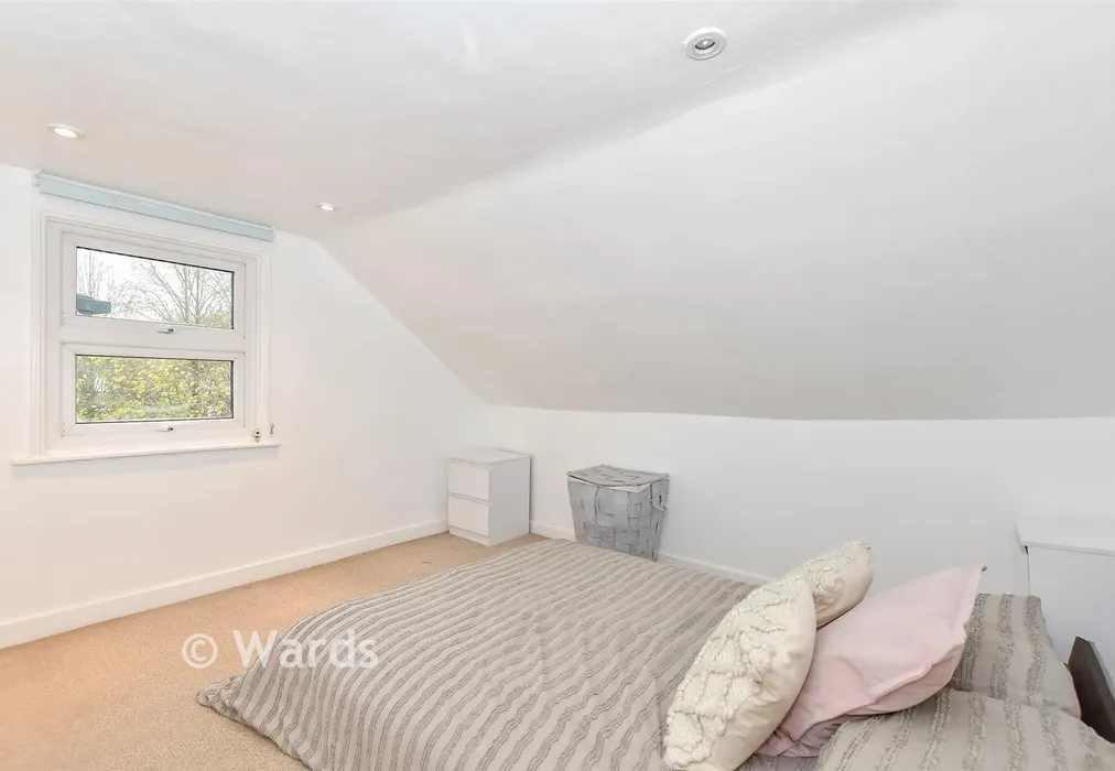 Loft Room - Loose Road, Maidstone, Kent - Wards of Kent