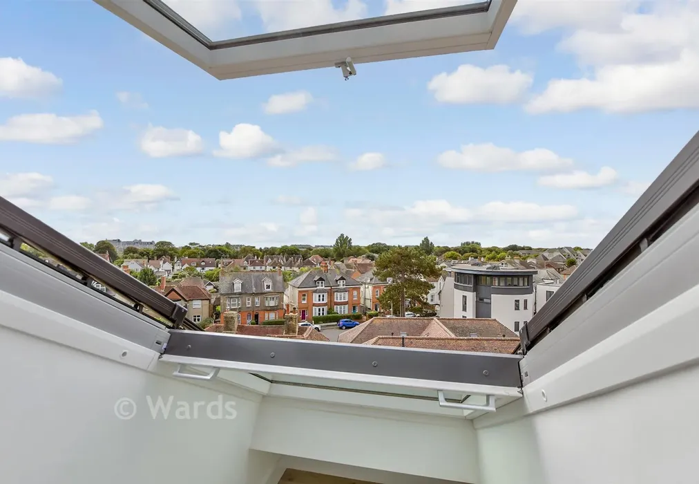 External Lifestyle Photograph - Albion Place, Hythe, Kent - Wards of Kent