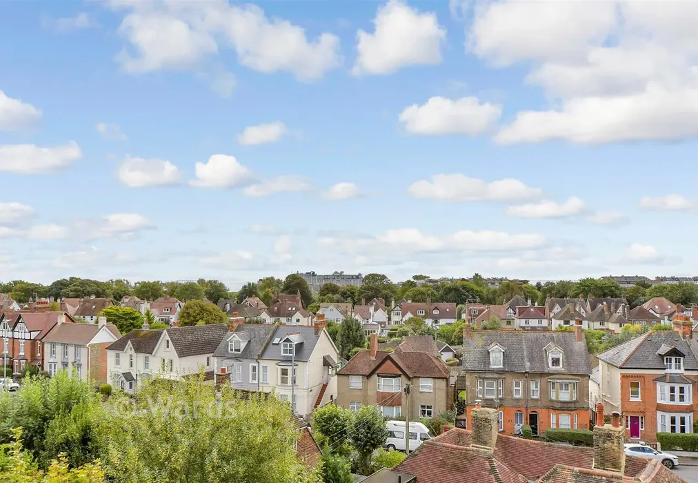 Views To Front - Albion Place, Hythe, Kent - Wards of Kent