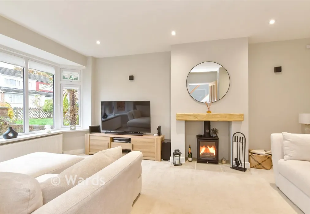 Lounge - Lynton Drive, Chatham, Kent - Wards of Kent