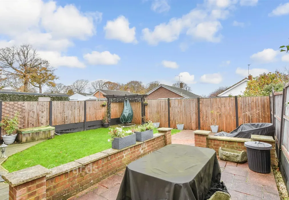 Rear Garden - Lynton Drive, Chatham, Kent - Wards of Kent
