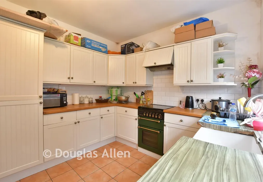 Kitchen/Dining Room - Mansfield Road, Ilford, Essex - Wards of Kent