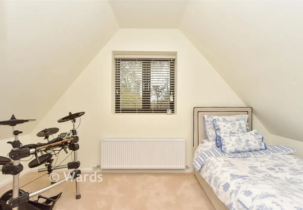Bedroom 3 - Beechwood Drive, Meopham, Kent - Wards of Kent