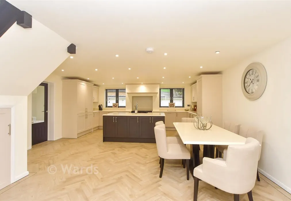 Kitchen/Diner - Beechwood Drive, Meopham, Kent - Wards of Kent