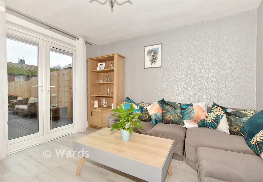 Dining Room - Dymchurch Road, Hythe, Kent - Wards of Kent