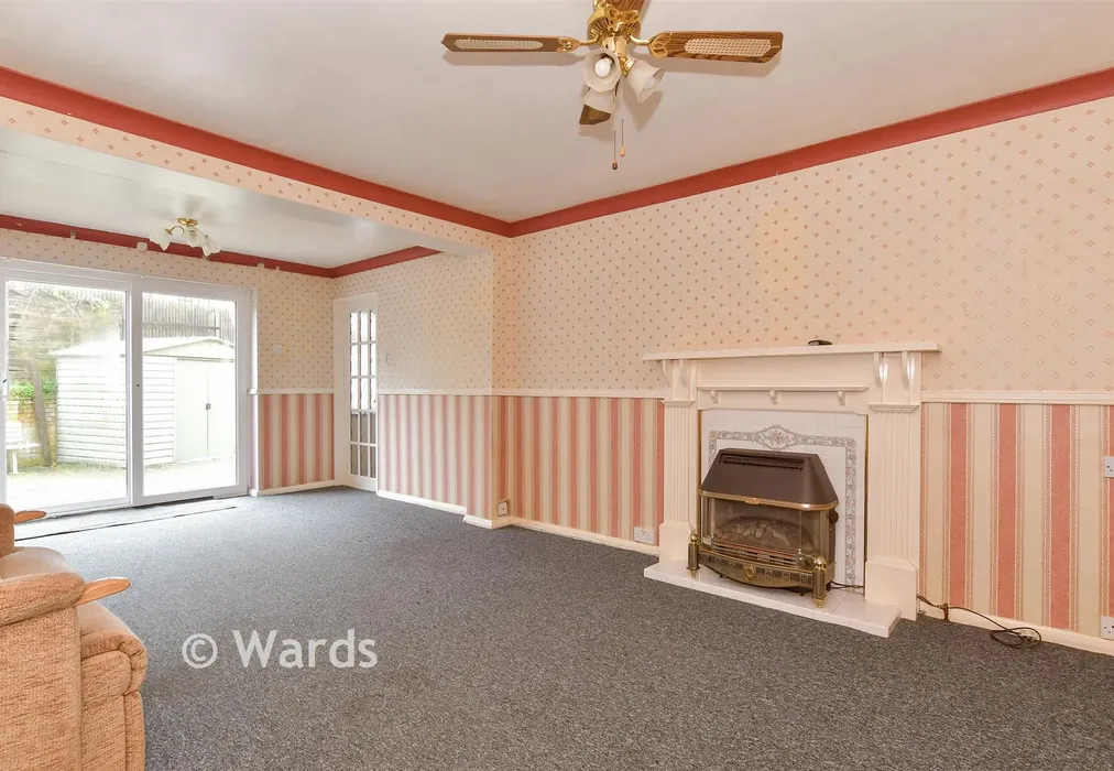 Lounge - Campion Close, Chatham, Kent - Wards of Kent