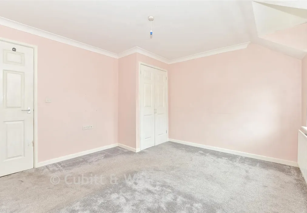 Bedroom 2 - Stroud Close, Portsmouth, Hampshire - Wards of Kent