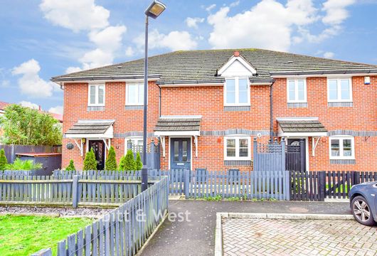 Stroud Close, Portsmouth, Hampshire - Wards of Kent