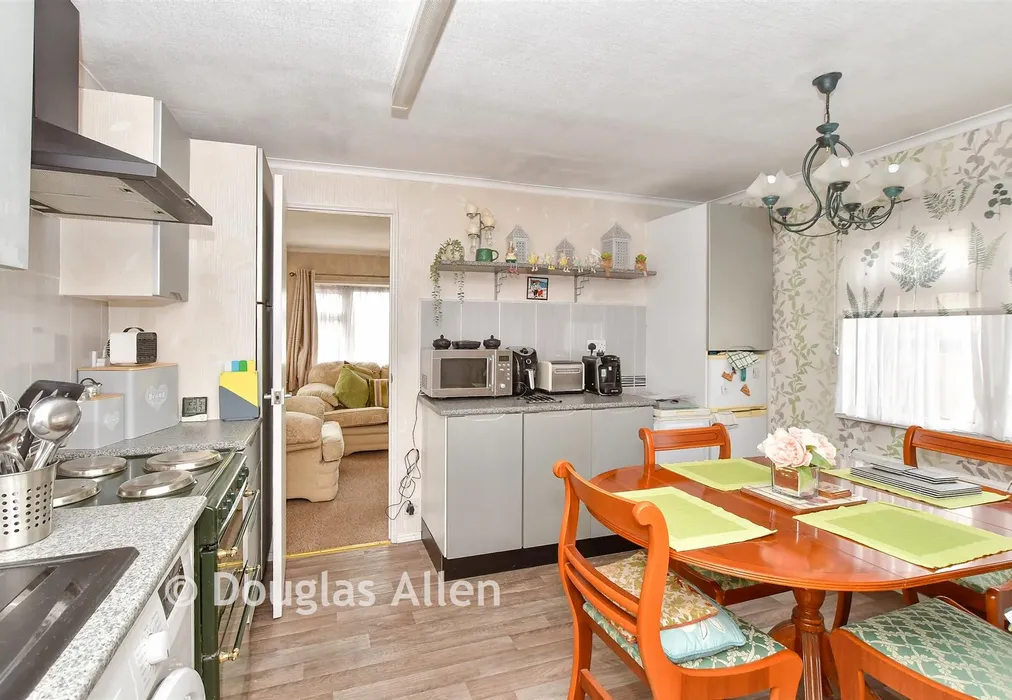 Kitchen/ Diner - Galley Hill Maple Way, Waltham Abbey, Essex - Wards of Kent