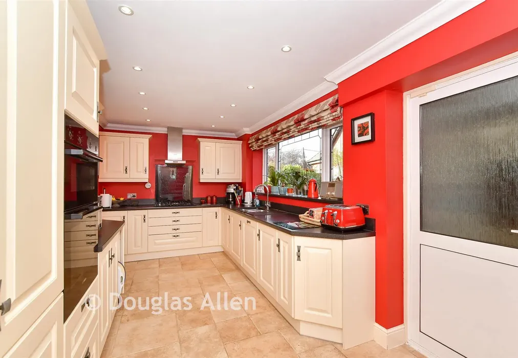 Kitchen - Runwell Road, Wickford, Essex - Wards of Kent