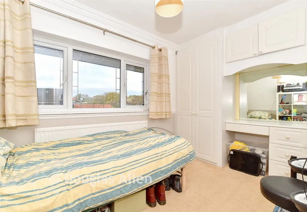Bedroom 4 - Runwell Road, Wickford, Essex - Wards of Kent