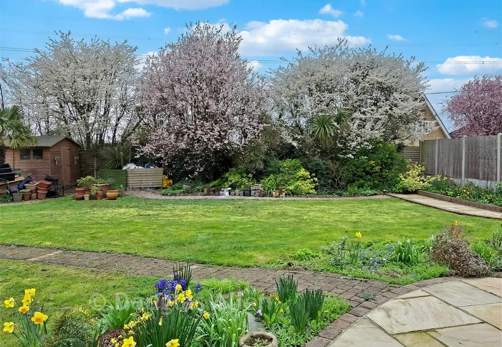 Rear Garden - Runwell Road, Wickford, Essex - Wards of Kent