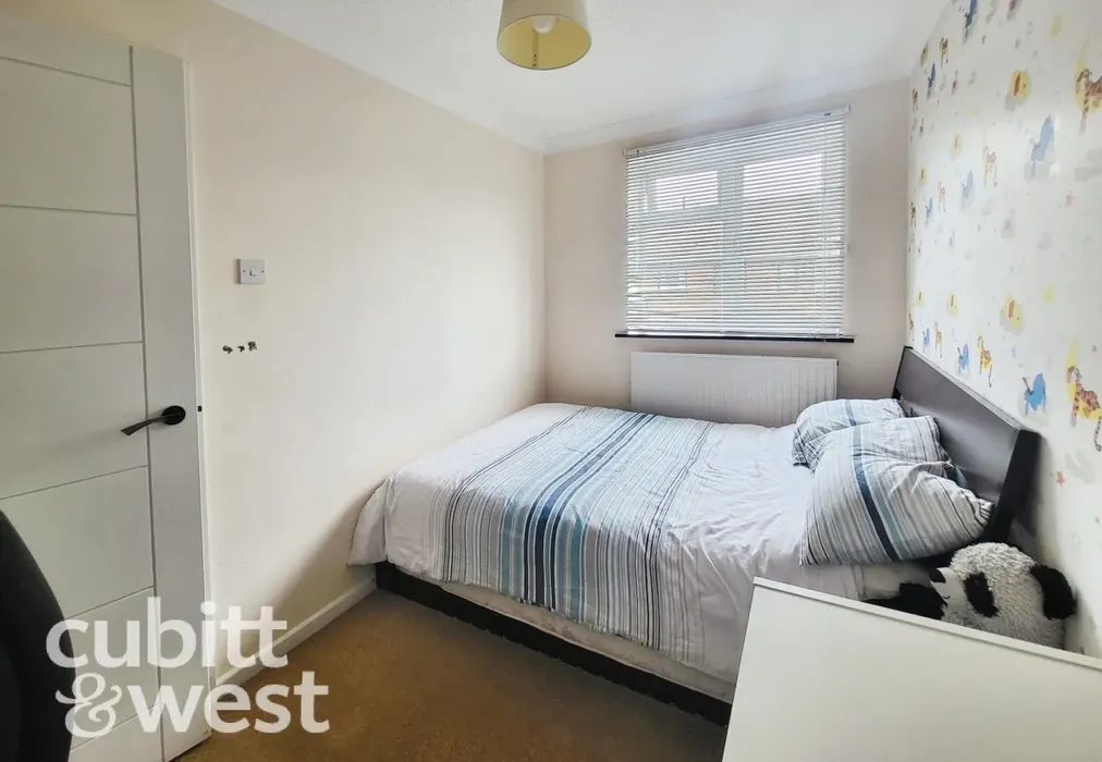  - AVAILABLE WITH NO DEPOSIT Pleasant Road Southsea PO4 - Wards of Kent