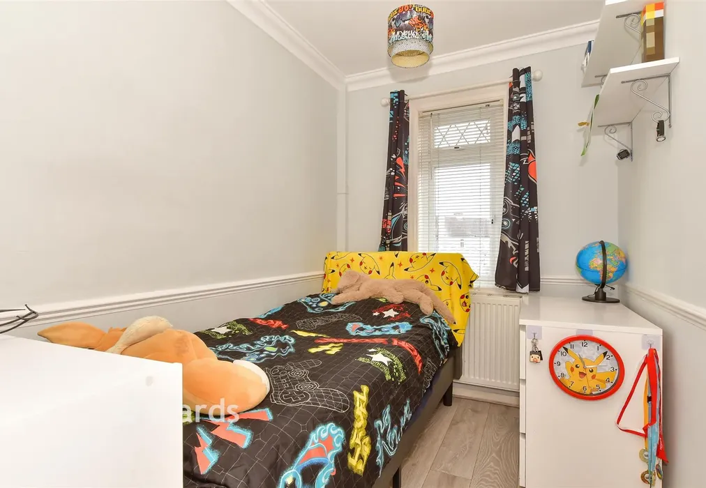 Bedroom 3 - Wainscott Walk, Wainscott, Rochester, Kent - Wards of Kent