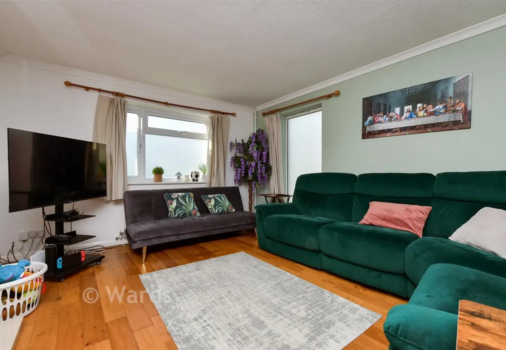 Lounge/Diner - Friars Close, Whitstable, Kent - Wards of Kent