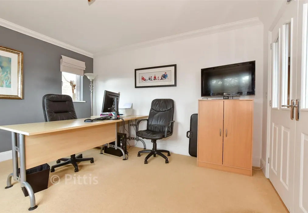 Study - Upper Hyde Farm Lane, Shanklin, Isle of Wight - Wards of Kent