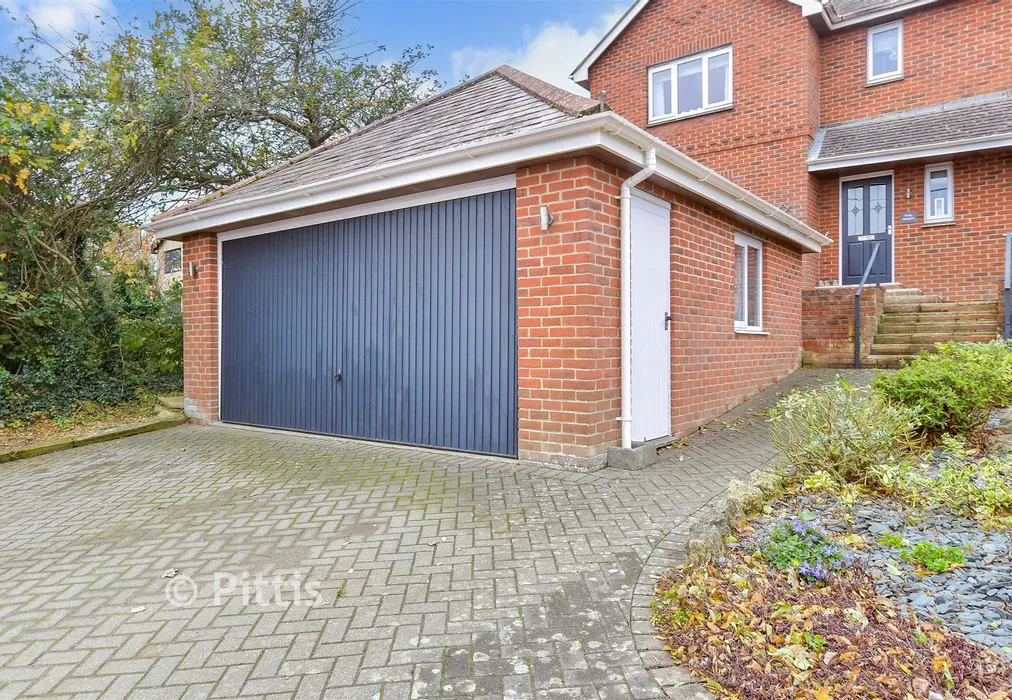 Workshop/Outbuildings - Upper Hyde Farm Lane, Shanklin, Isle of Wight - Wards of Kent