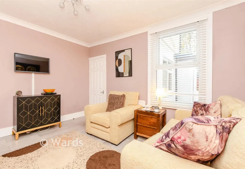 Lounge - Southill Road, Chatham, Kent - Wards of Kent