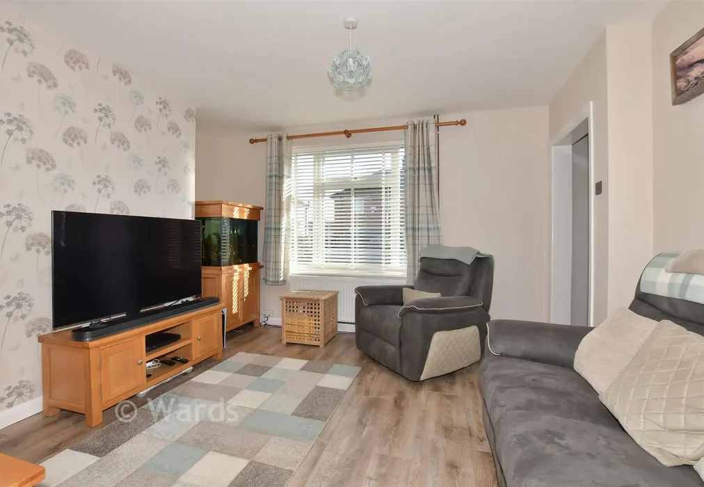 Lounge - Kings Road, Canterbury, Kent - Wards of Kent