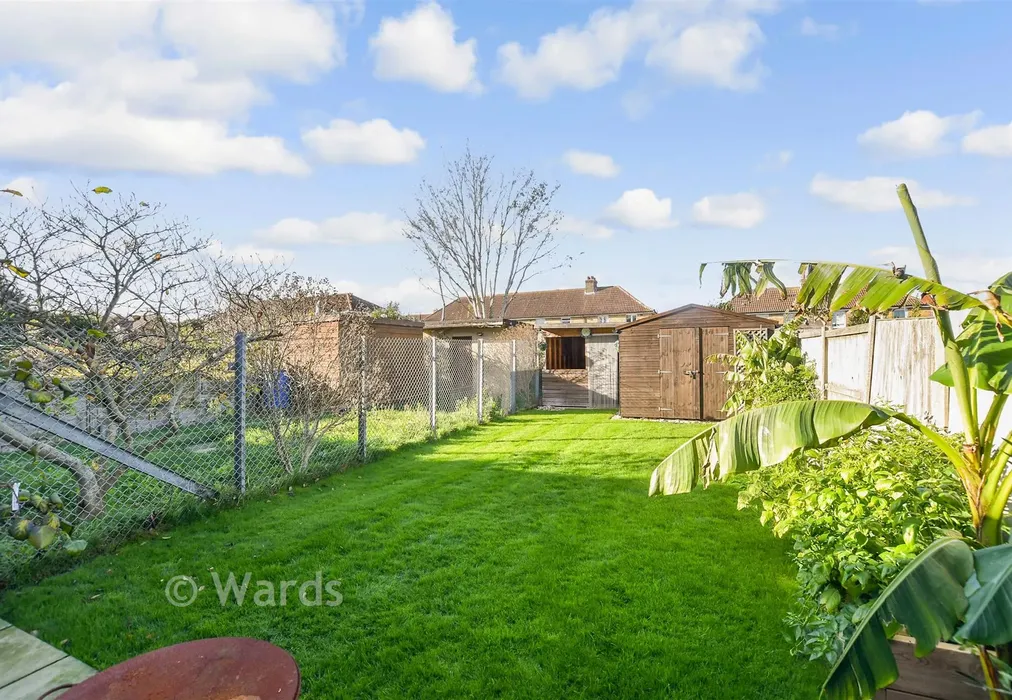 Rear Garden - Kings Road, Canterbury, Kent - Wards of Kent