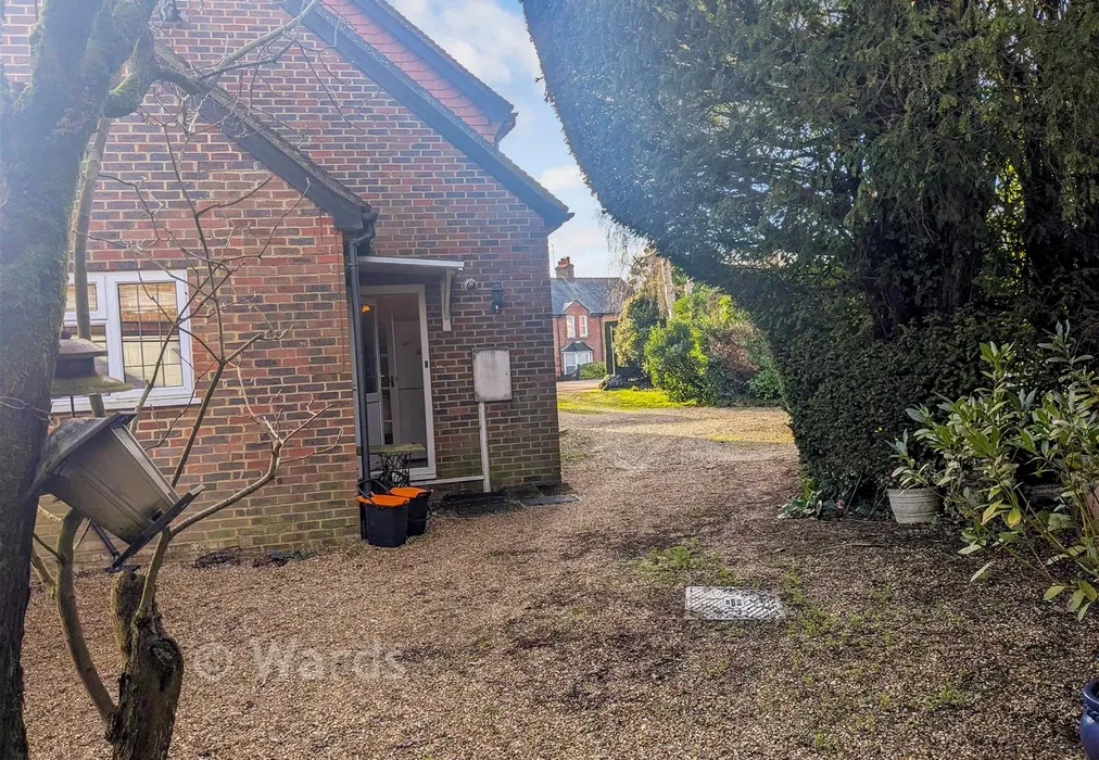 Driveway - Ashford Road, St. Michaels, Tenterden, Kent - Wards of Kent