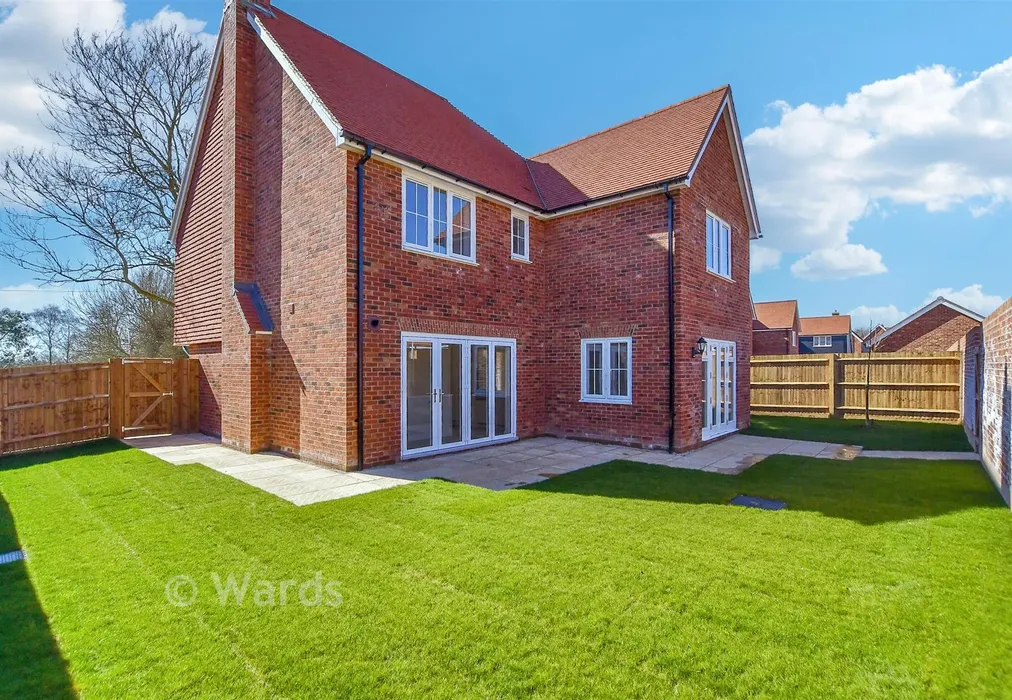 Rear Garden - Maple Leaf Drive, Liberty View, Lenham, Maidstone, Kent - Wards of Kent