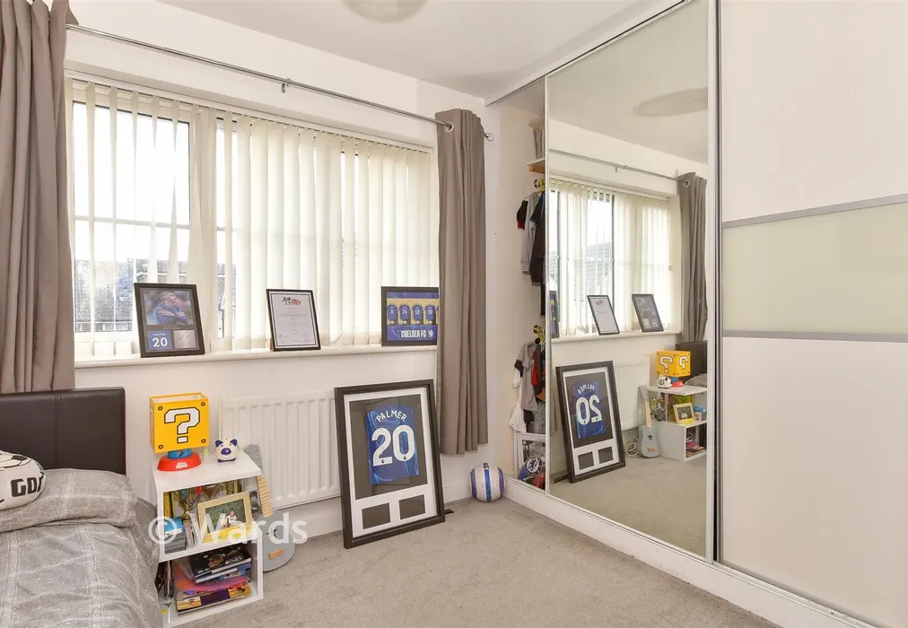 Bedroom 2 - Wainscott, Rochester, Kent - Wards of Kent