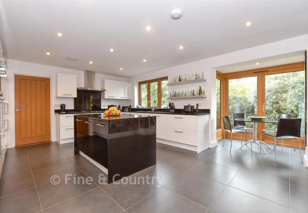Kitchen - Chapel Lane, Blean, Canterbury, Kent - Wards of Kent