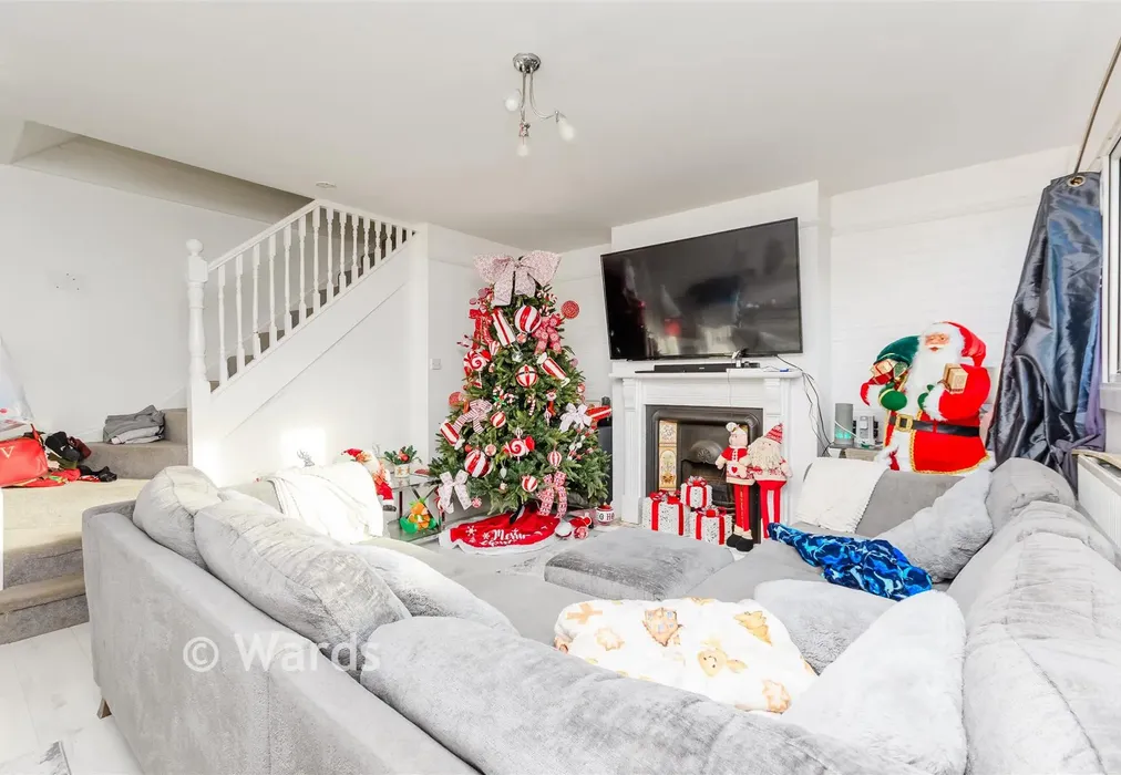 Lounge - Millfield, New Ash Green, Longfield, Kent - Wards of Kent