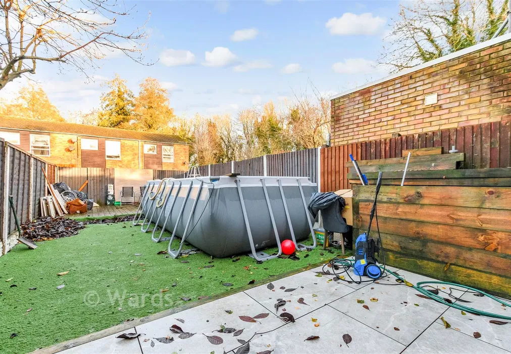 Rear Garden - Millfield, New Ash Green, Longfield, Kent - Wards of Kent