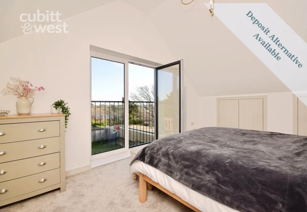 Bedroom - Broomfield Avenue, Telscombe Cliffs, BN10 - Wards of Kent