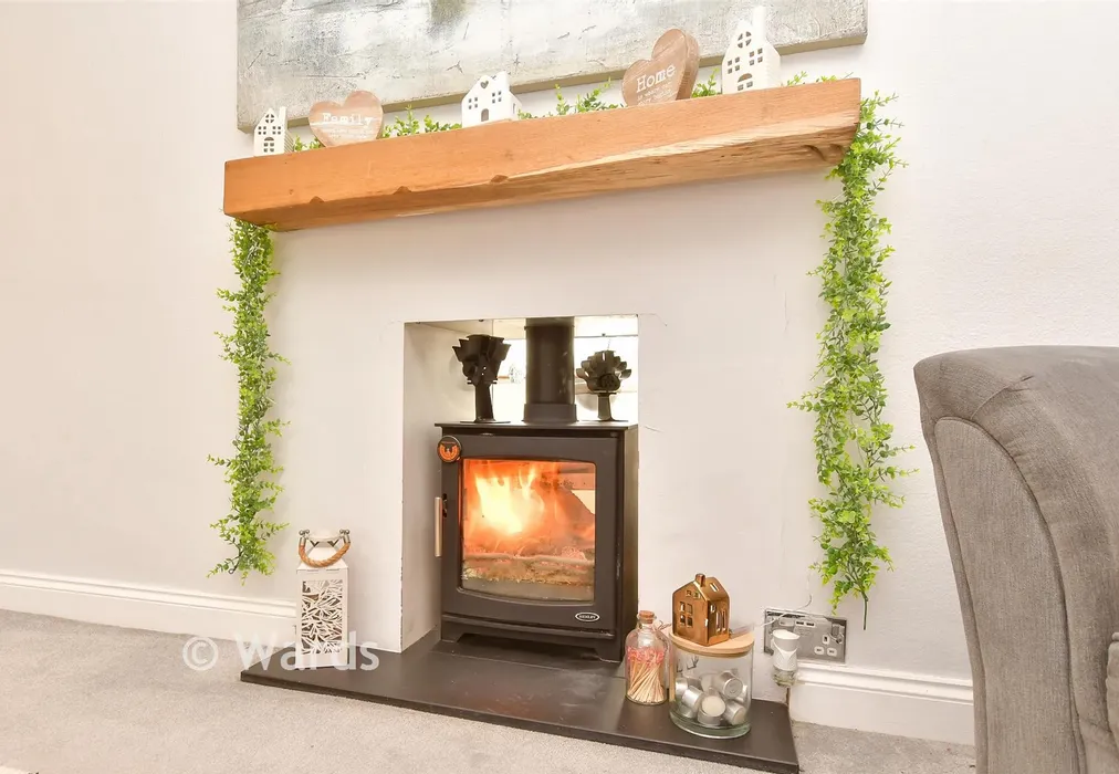 Internal Feature - Irvine Road, Higham, Rochester, Kent - Wards of Kent