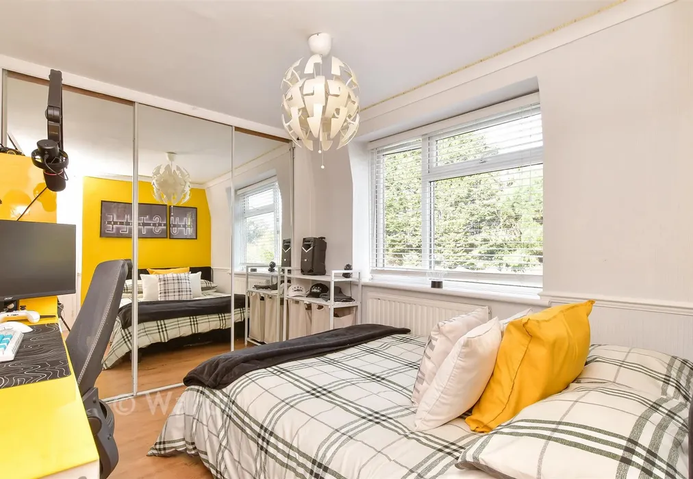 Bedroom 3 - Irvine Road, Higham, Rochester, Kent - Wards of Kent