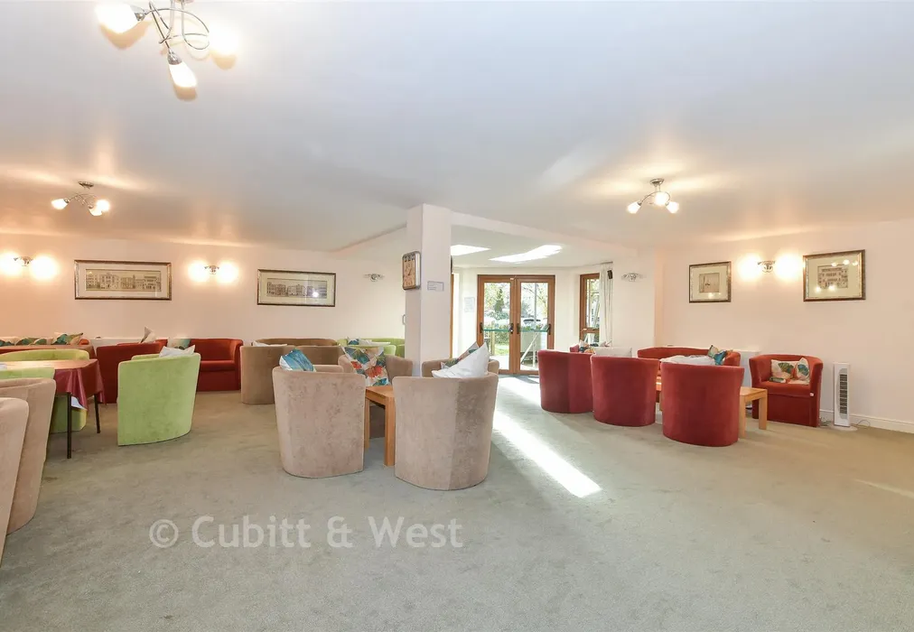 Internal Lifestyle Photograph - Commonwealth Drive, Three Bridges, Crawley, West Sussex - Wards of Kent