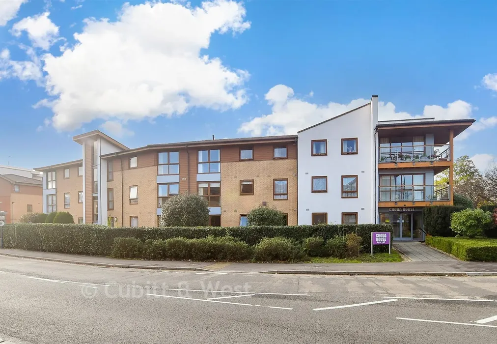 External (Web) - Commonwealth Drive, Three Bridges, Crawley, West Sussex - Wards of Kent