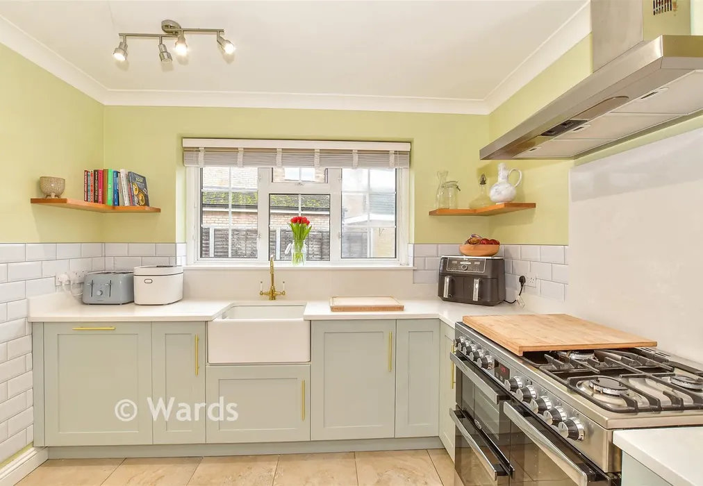 Kitchen - Pound Road, East Peckham, Tonbridge, Kent - Wards of Kent