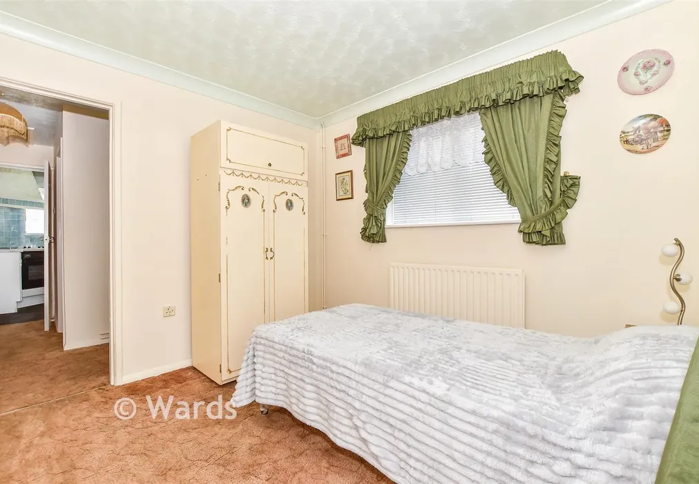Bedroom 2 - Queens Road, Willesborough, Ashford, Kent - Wards of Kent
